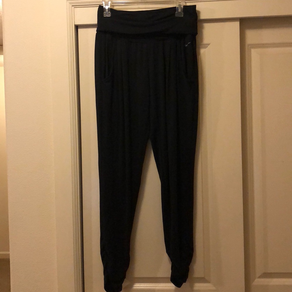 Nike joggers